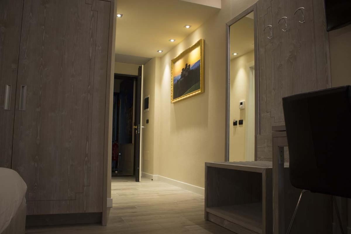 Palazzo Domanto Apartments بارما المظهر الخارجي الصورة